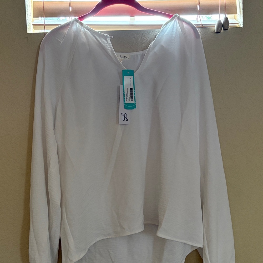 Nine Britton Elegant White Blouse